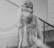 CITY GIRL FEATURE