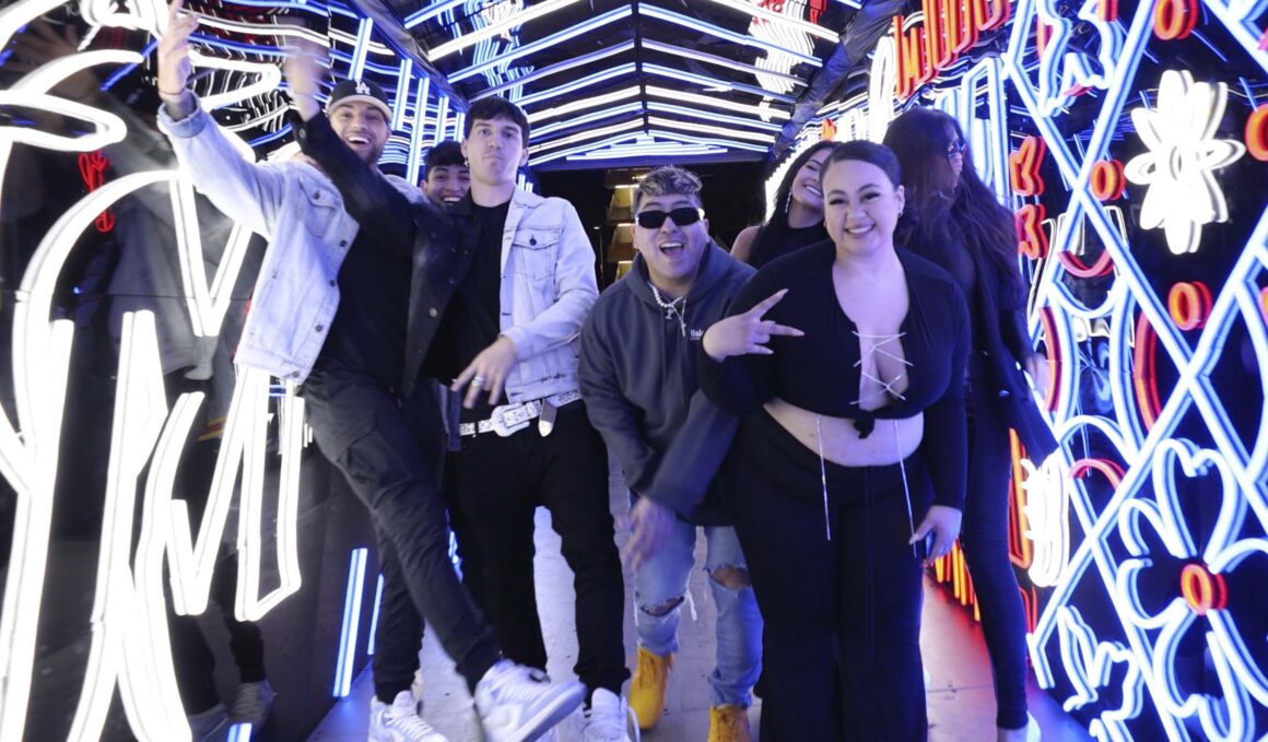 Last 2 Leave: Miami – A New Way of Experiencing the 305 Music Scene • OBVIOUS Magazine Last 2 Leave: Miami – A New Way of Experiencing the 305 Music Scene