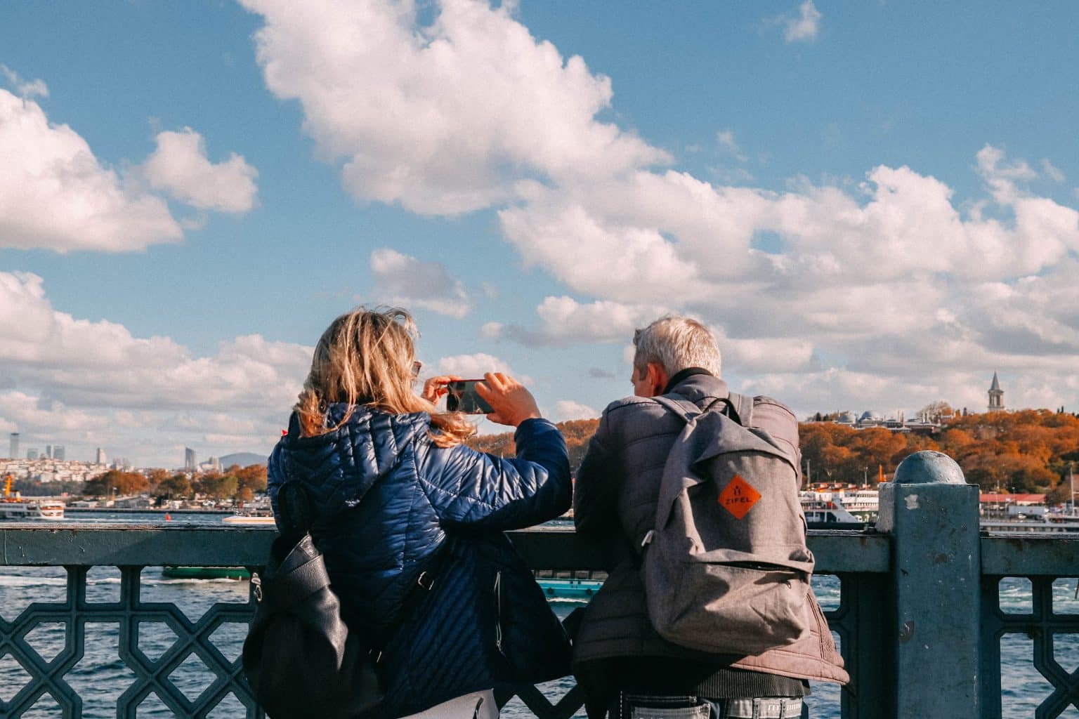9 Ways To Stay Healthy While Travelling Abroad