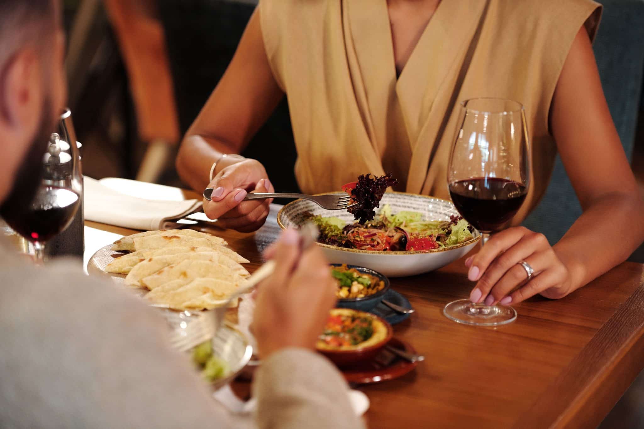 The Real Cost of Eating Out vs. Cooking at Home