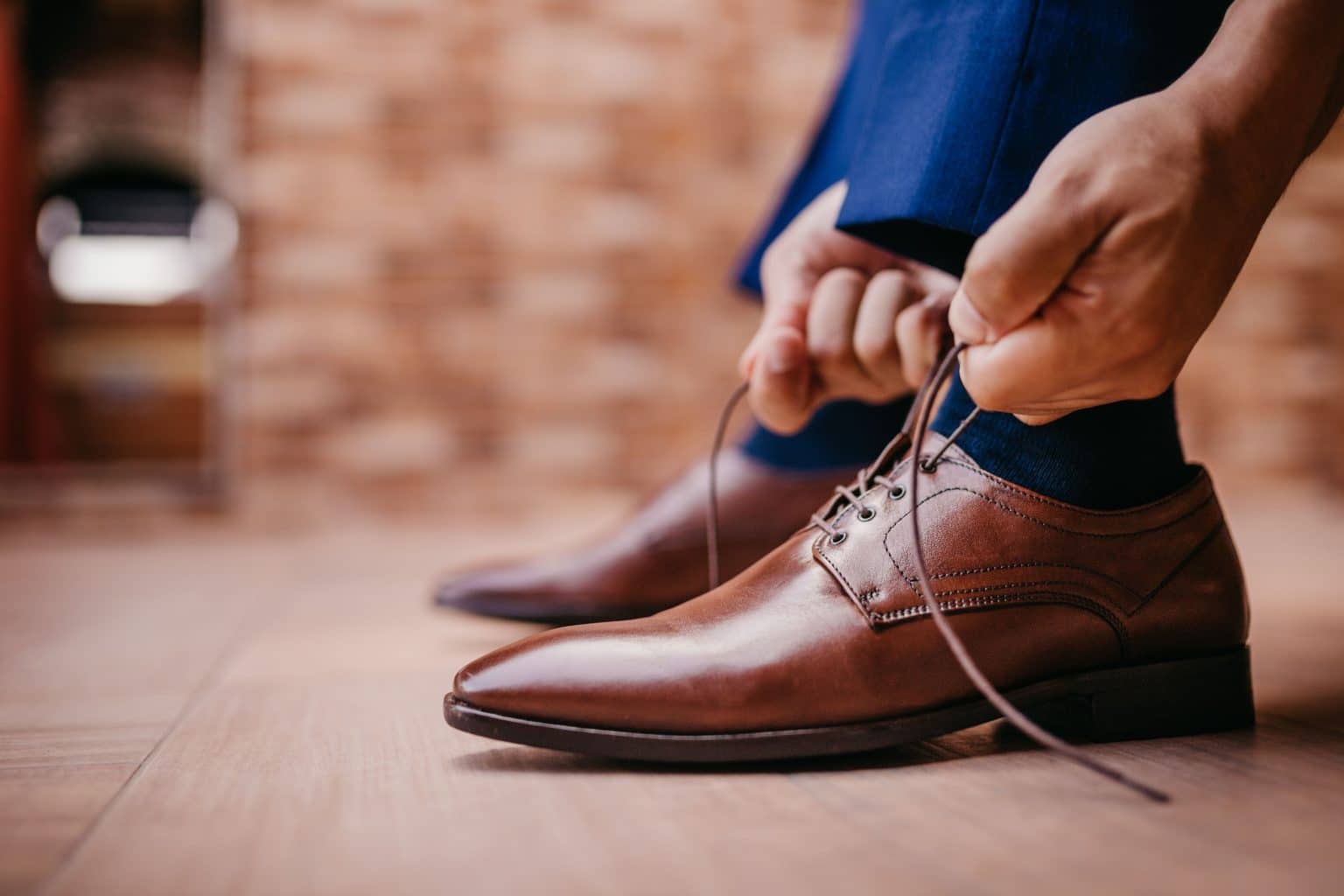 7 Features to Look for in Men’s Shoes for Neuropathy