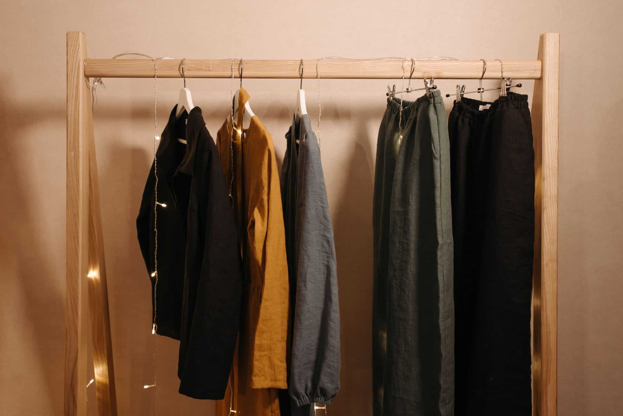 How to Build a Capsule Wardrobe Without Wrecking Your Monthly Budget