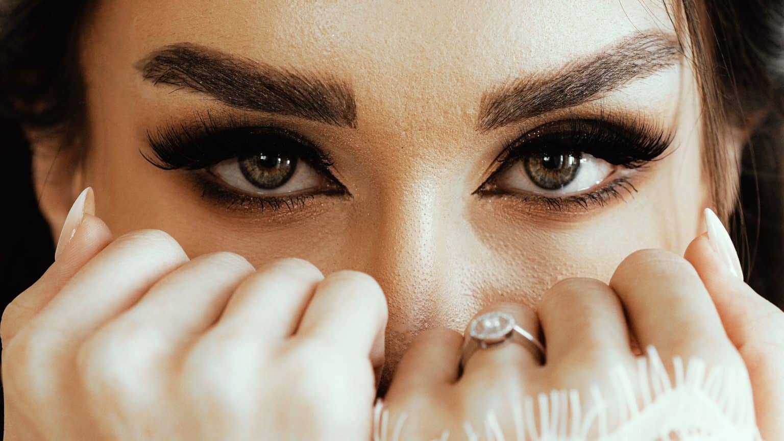 Healthier-Looking Lashes